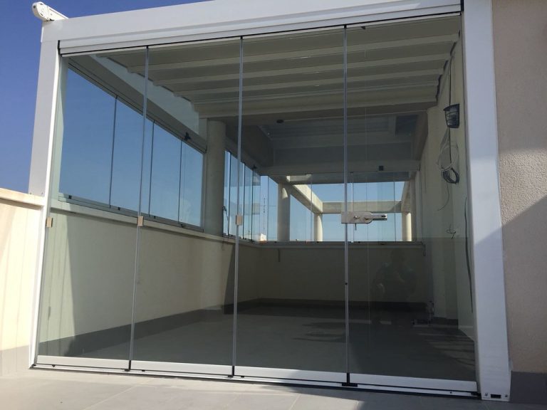 Beneficios de los cerramientos con cortinas de cristal
